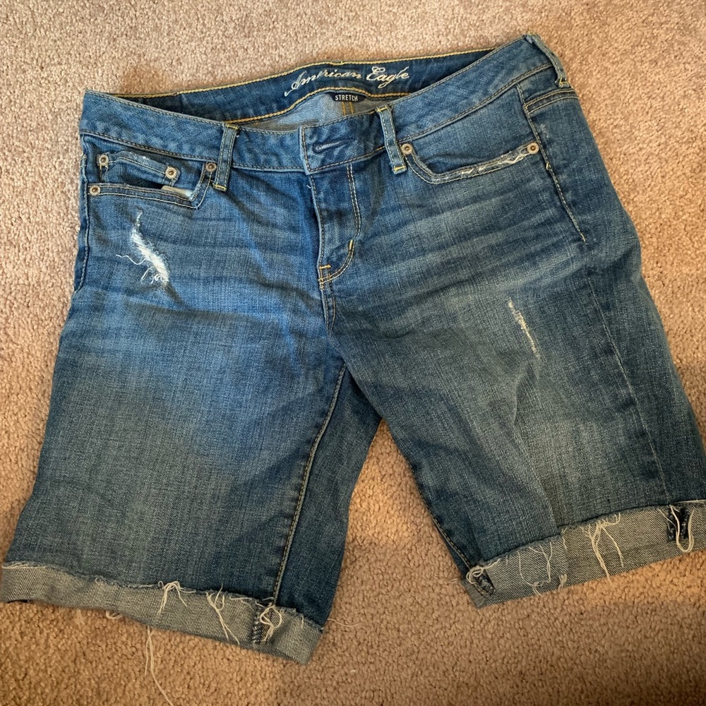 American Eagle Bermuda shorts size 10